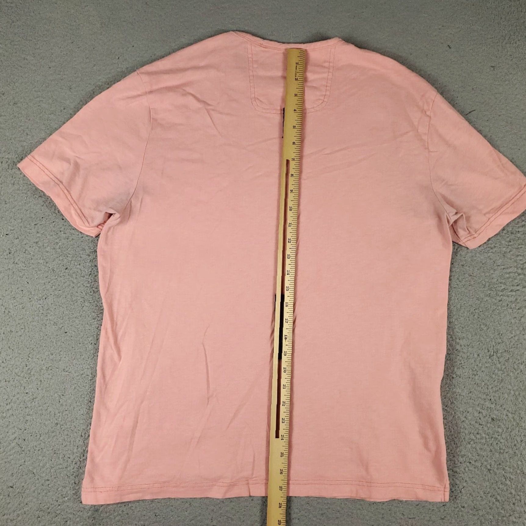 Tommy Bahama Tommy Bahama T-Shirt Mens Size Medium Pink Marlin Short Sleeve Crew Neck Logo, All Seasons, ClassicAmerican 90s? Size US M / EU 48-50 / 2 - 6 Thumbnail