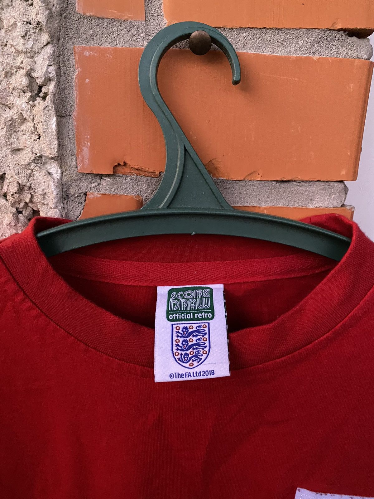 Other Vintage England Red Long Sleeve T-shirt #6 Soccer Jersey 90s Size US L / EU 52-54 / 3 - 3 Thumbnail