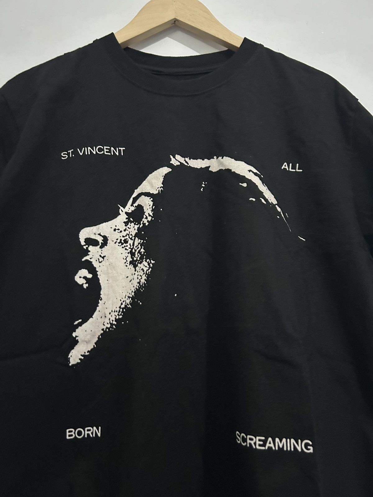 Band Tees × Gildan 2024 St Vincent All Born Screaming Promo Tour Tees Size US XL / EU 56 / 4 - 2 Thumbnail