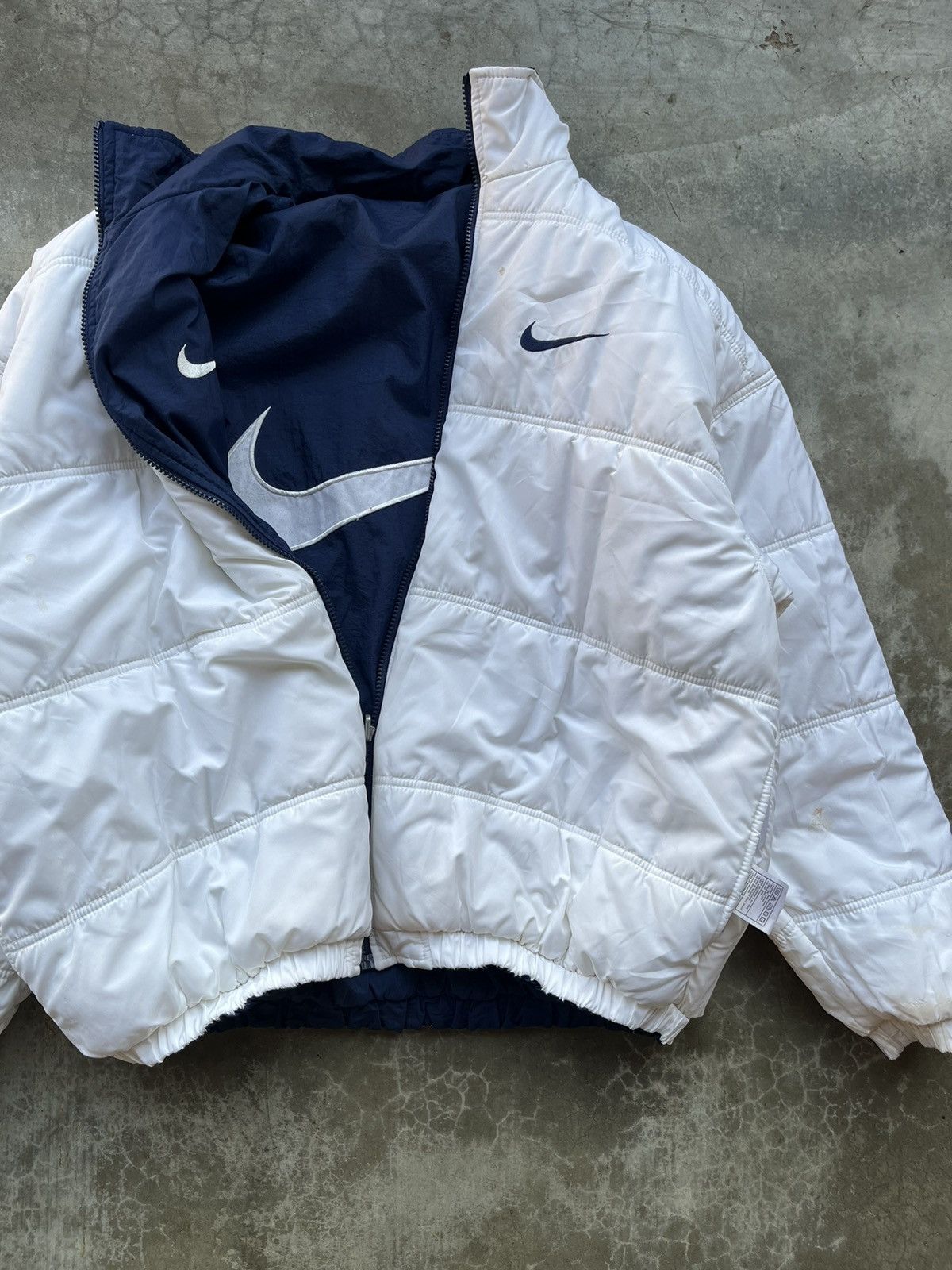 90'S Nike Back Logo Padded Puffer Jacket Men's Medium Vintage Nylon black type Vintage Second Hand main image 1