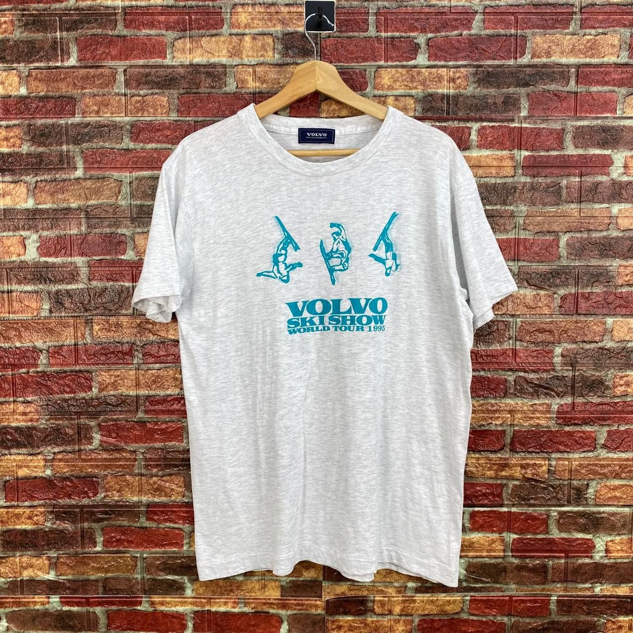 Vintage Vintage 1995 Volvo ski show single stitch Size US M / EU 48-50 / 2 - 1 Thumbnail