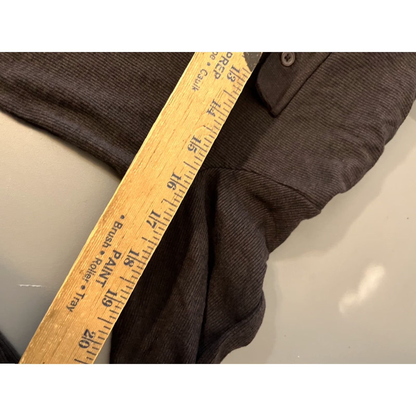 Old Navy Old Navy Polo Shirt Juniors Large Black Long Sleeve Cotton Polyester Blend Polo Women L Black Casual Shirt Polo Included? Size L / US 10 / IT 46 - 5 Thumbnail
