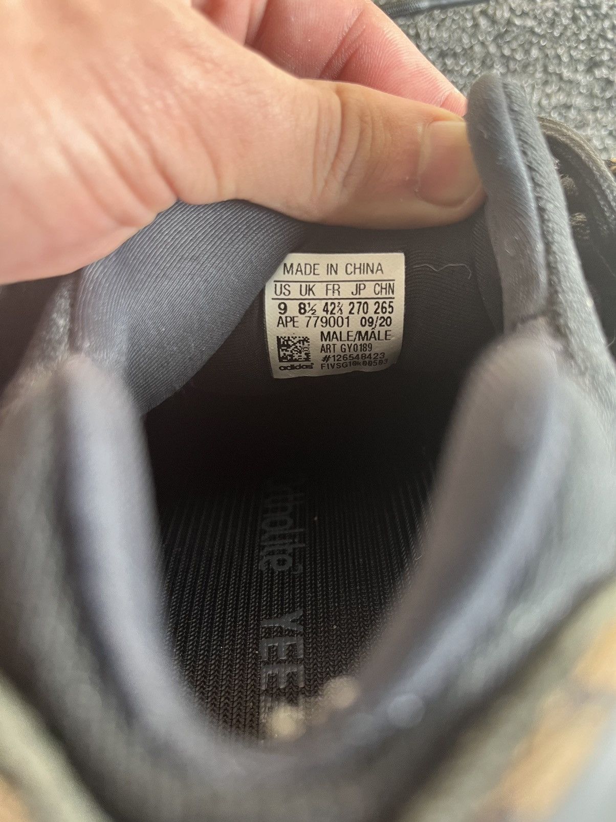 Adidas Yeezy 700 V3 Clay Brown Size US 9 / EU 42 - 7 Thumbnail