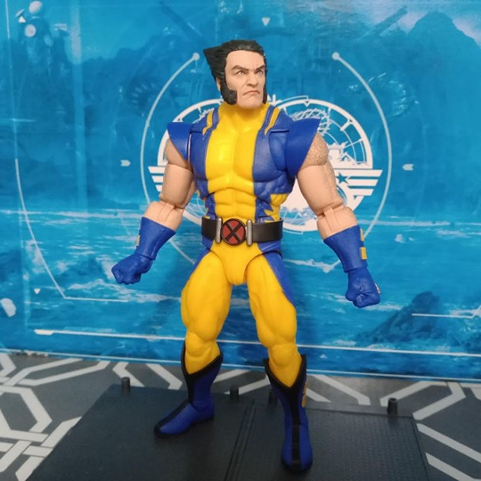 Marvel Comics Marvel Legends Series Wolverine 85th 6'' Action Figure Size ONE SIZE - 5 Thumbnail