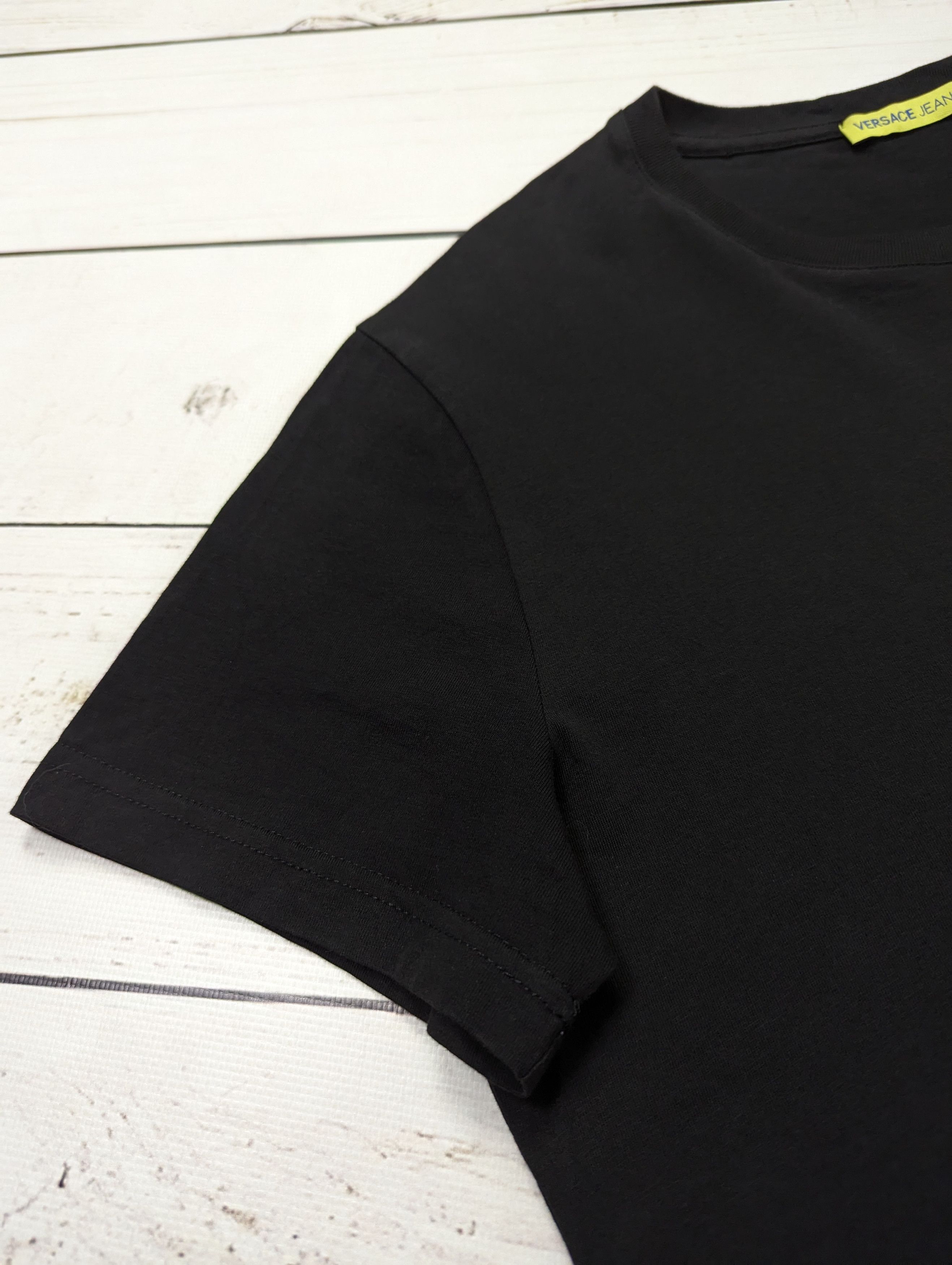 Versace × Versace Jeans Couture Versace Jeans Black Gold T-Shirt Size M Size US M / EU 48-50 / 2 - 8 Thumbnail