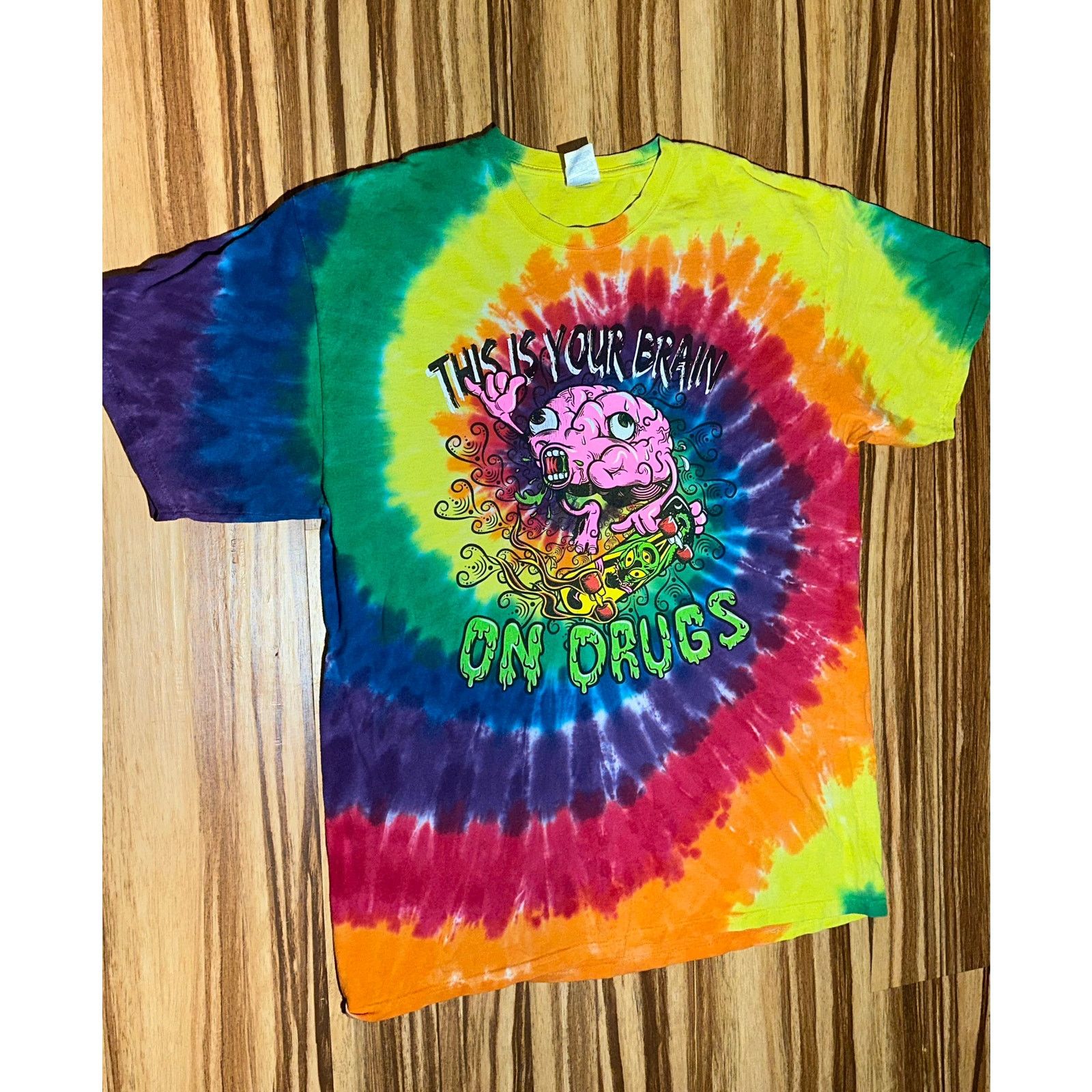 & Other Stories This Is Your Brain On Drugs Tie dye Shirt Size Large Size US L / EU 52-54 / 3 - 3 Thumbnail