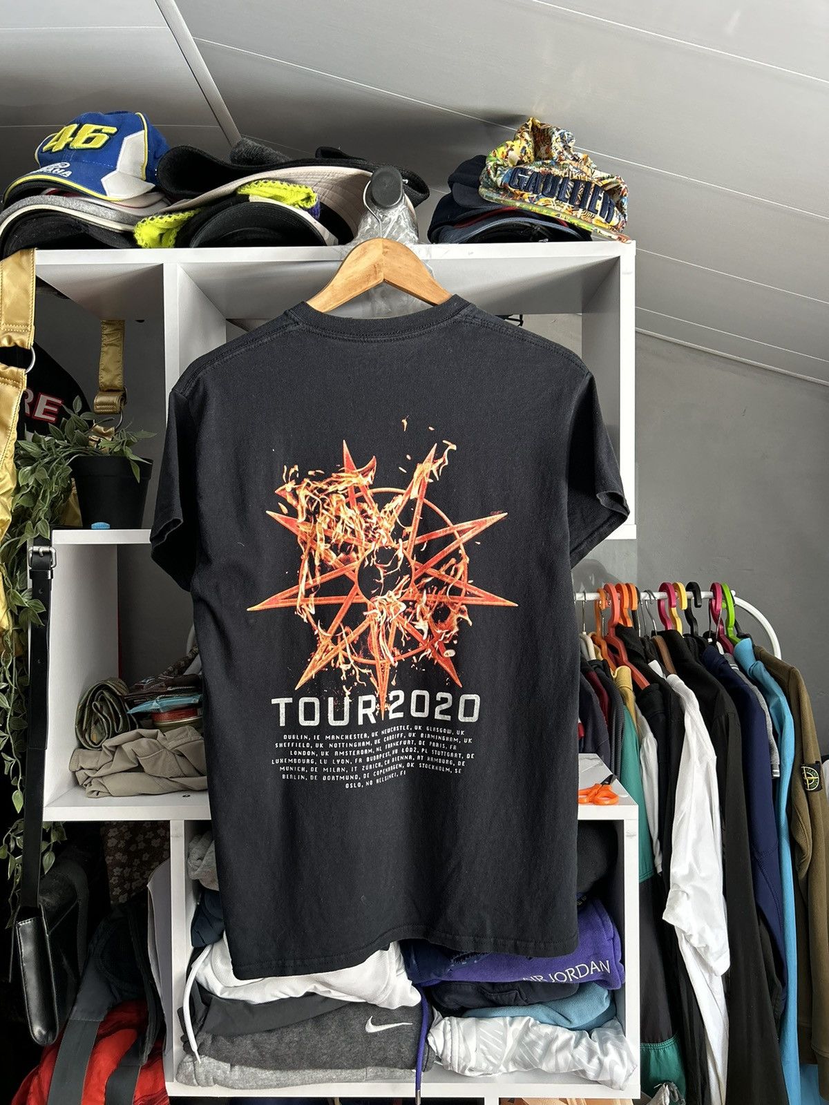 Slipknot Vintage Slipknot 2020 tour t shirt Size US M / EU 48-50 / 2 - 4 Thumbnail