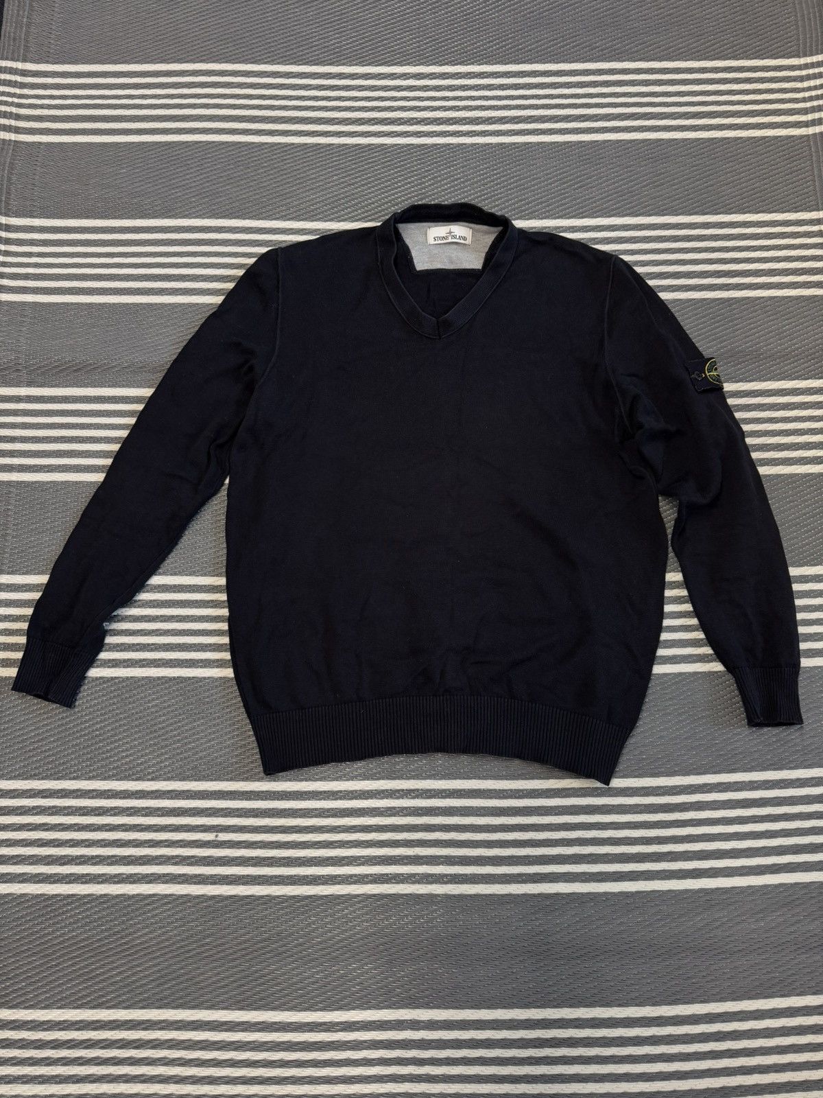 Stone Island Stone Island Wool Classic Jumper V-neck Size US XL / EU 56 / 4 - 1 Thumbnail