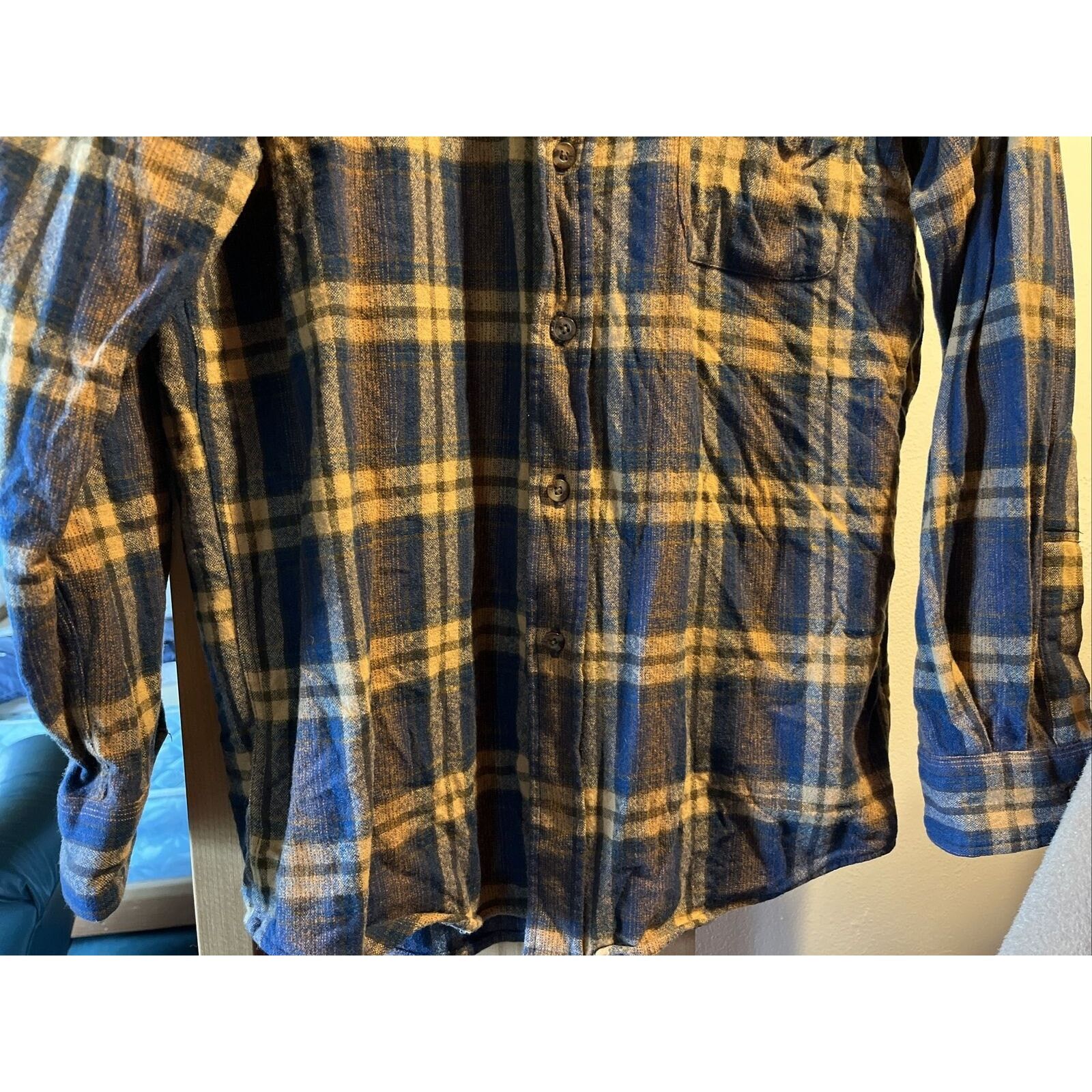 Pendleton Pendleton Lodge Mens M Wool Flannel Navy Yellow Plaid Shirt Size US M / EU 48-50 / 2 - 7 Thumbnail