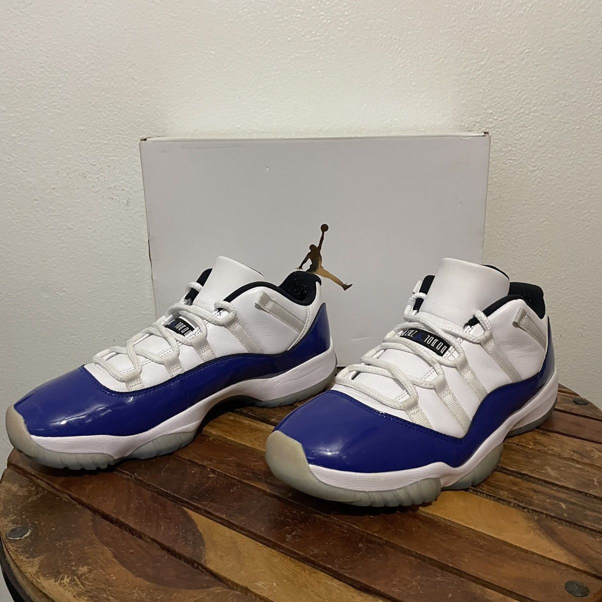 Jordan Brand × Nike Nike Air Jordan 11 Retro Low White Concord Mens US Size 10.5 Size US 10.5 / EU 43-44 - 5 Thumbnail