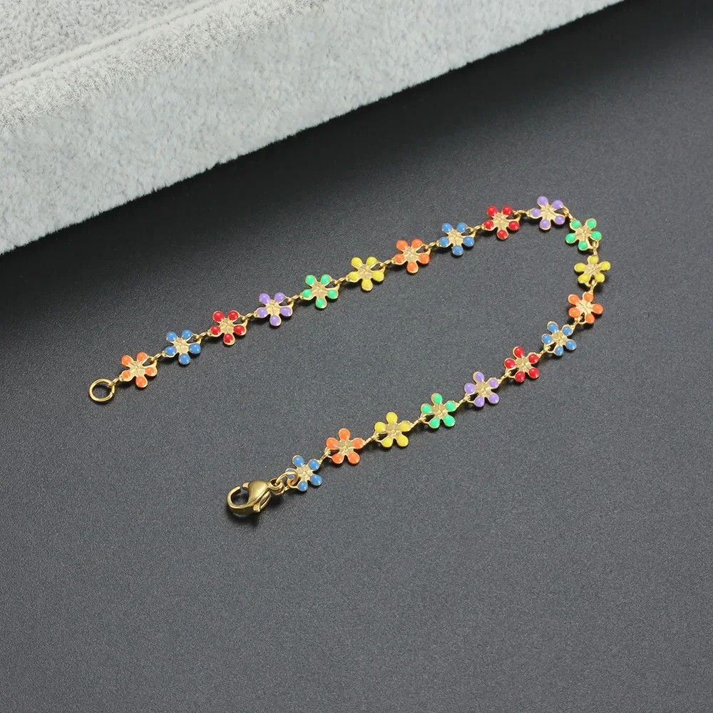 Jewelry Flower Chain Bracelet Size ONE SIZE - 1 Thumbnail