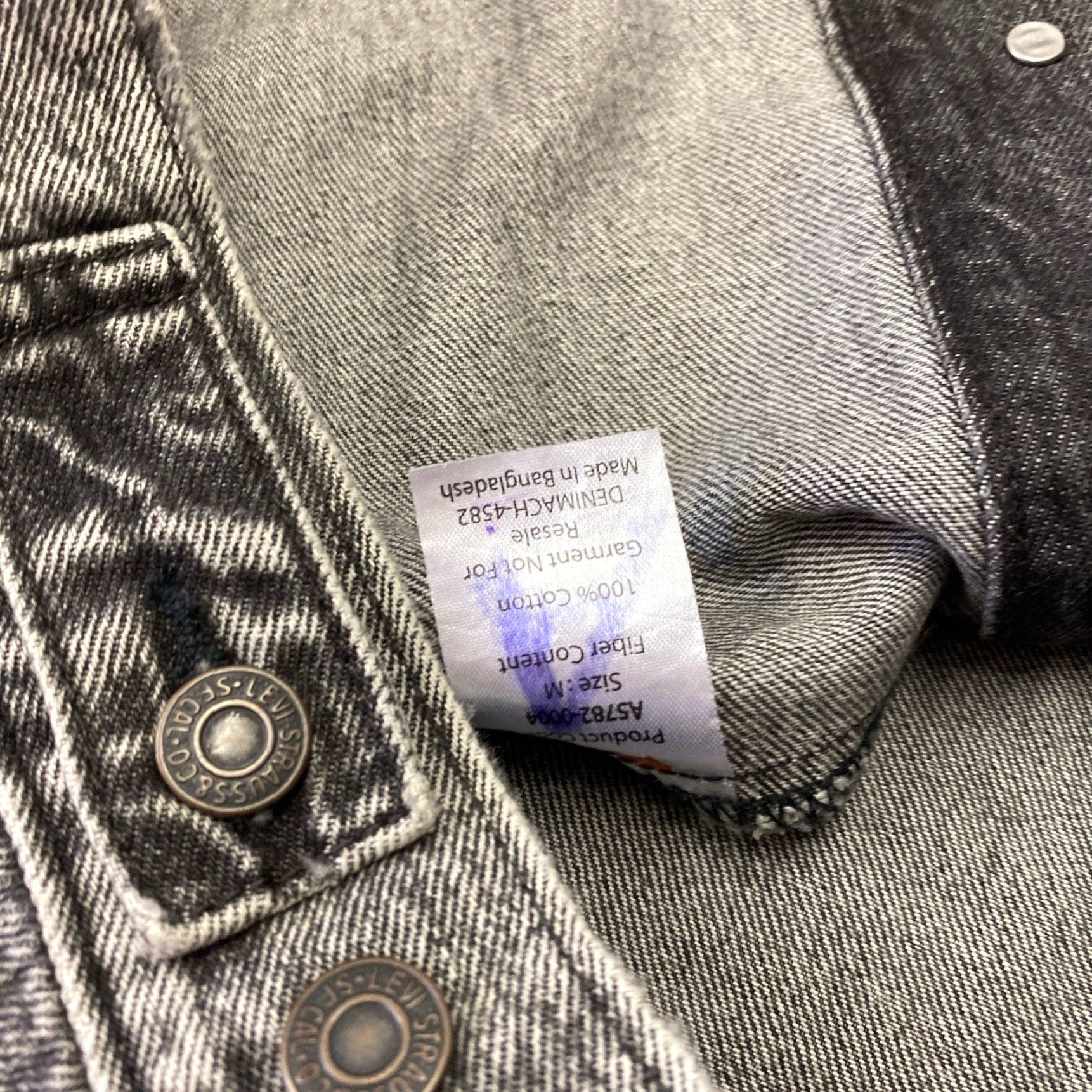 Levi's Levi's Sample Denim Stock Trucker Jacket Black Distressed M Medium Men Jacket Size US M / EU 48-50 / 2 - 6 Thumbnail