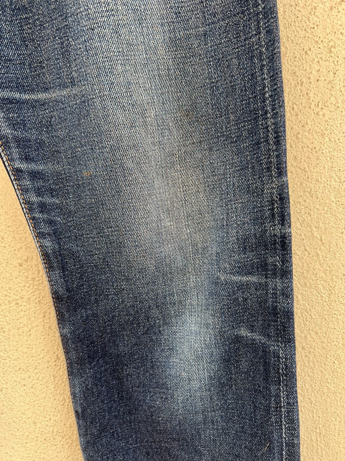 Vintage Vintage AKATSUKI Japan Faded Blue Denim Selvedge Jeans Size US 30 / EU 46 - 12 Thumbnail