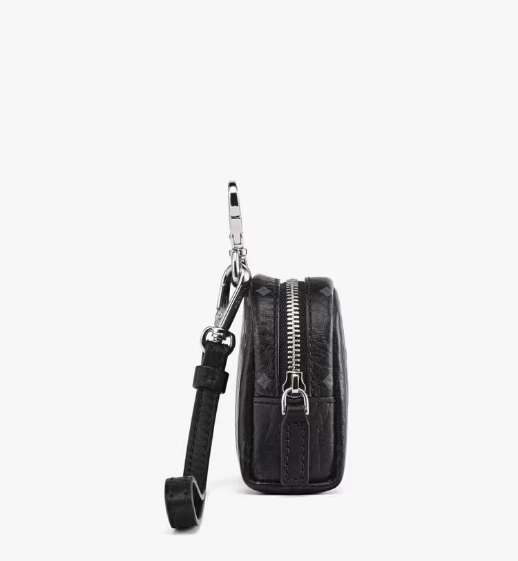 MCM o1mt1gz1125 Size: OS / ACC Wristlet Pet Litter Bag Holder Size ONE SIZE - 4 Thumbnail