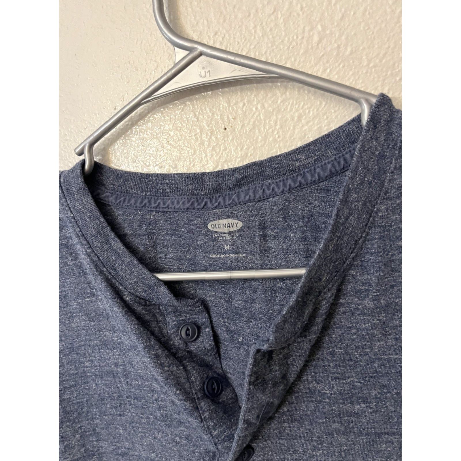 Old Navy Old Navy Men’s Henley Shirt Medium Blue Shirt Mens M Blue Henley Old Navy T-Shirt Size US M / EU 48-50 / 2 - 3 Thumbnail