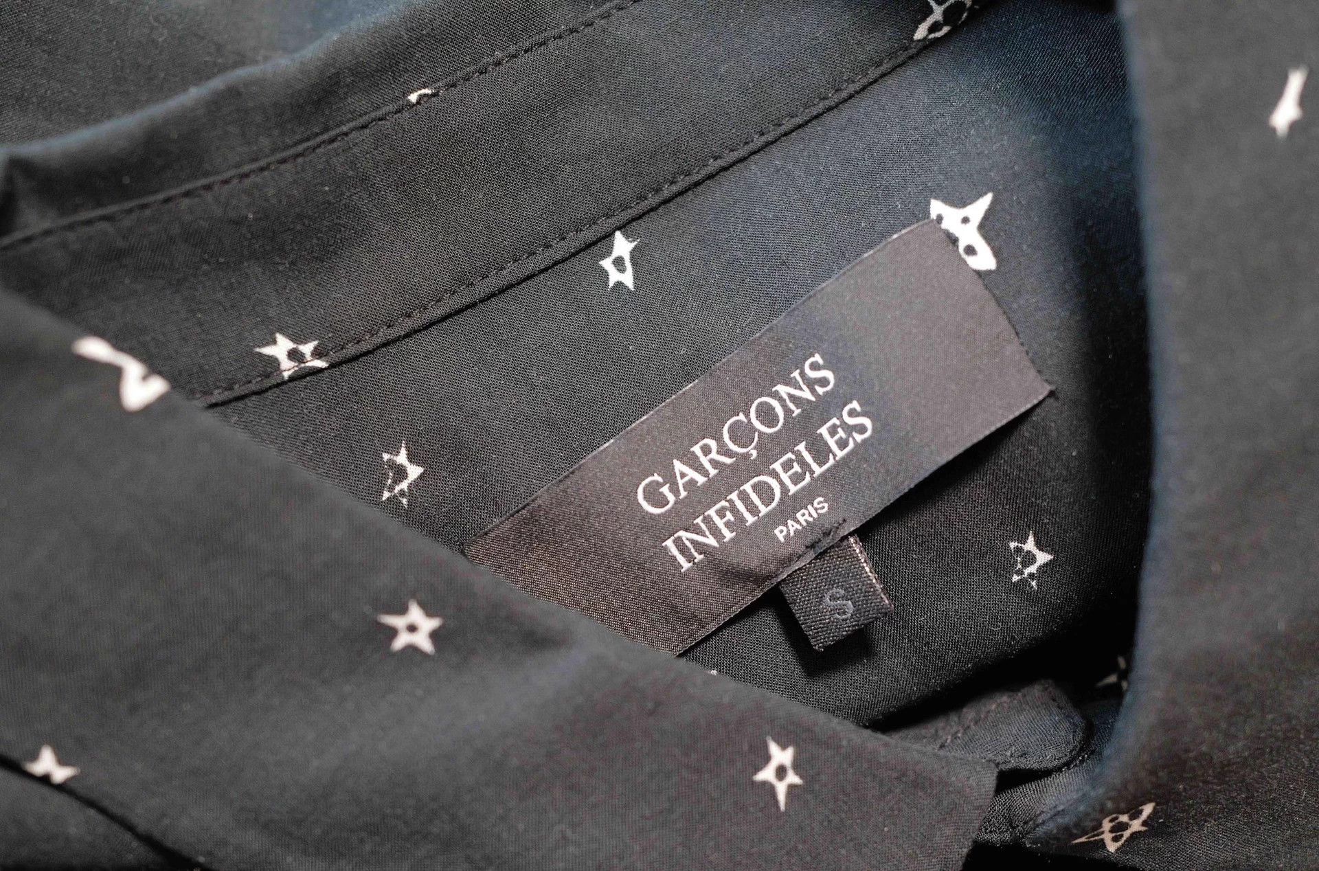 GARCONS INFIDELES Garcons Infideles Black Star-Print Shirt SLP-Alt French Rock Size US S / EU 44-46 / 1 - 3 Thumbnail