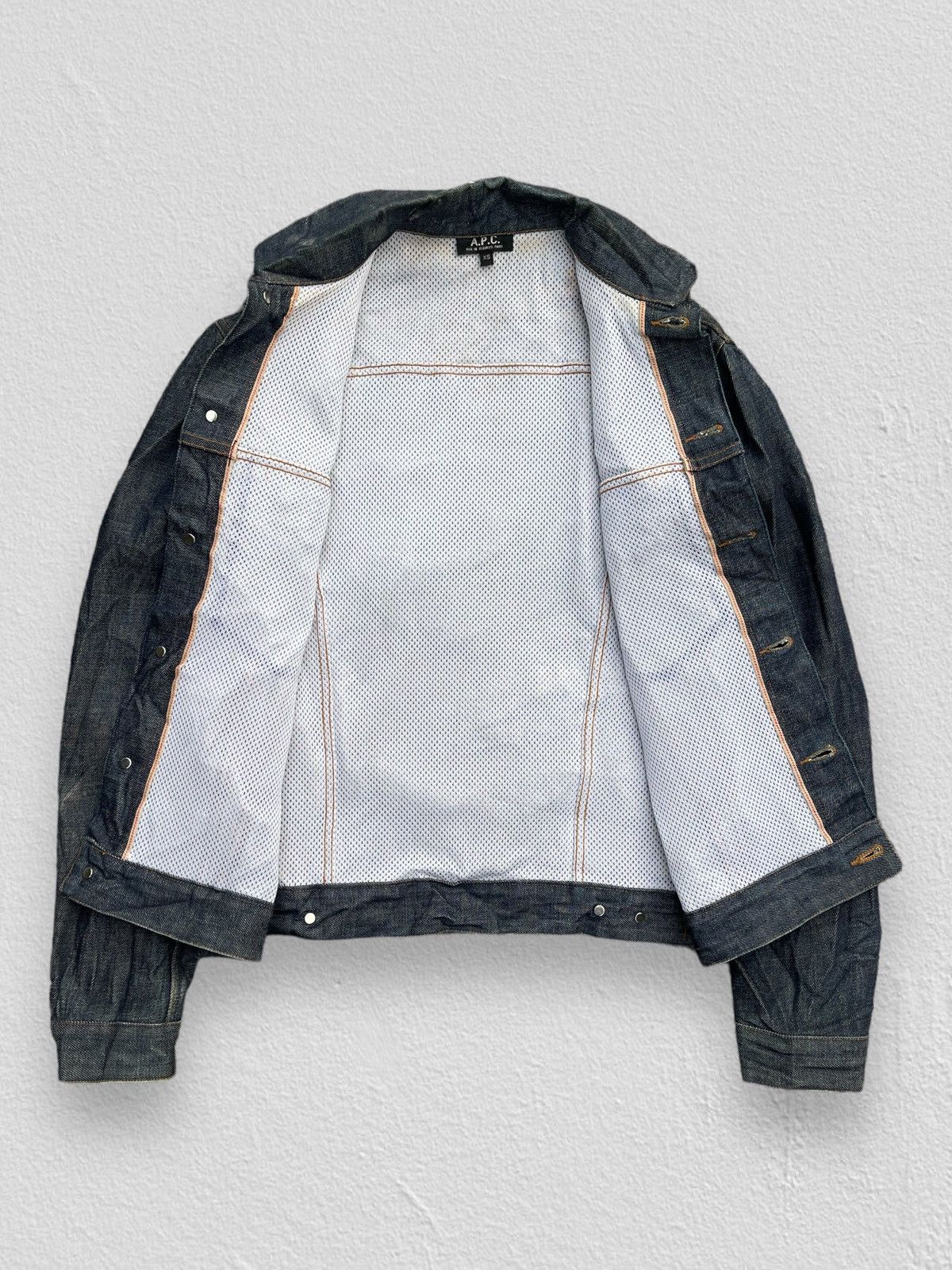 A.P.C. 🔥Vintage A.P.C. Japan Selvedge Denim Trucker Jacket Size US XS / EU 42 / 0 - 5 Thumbnail
