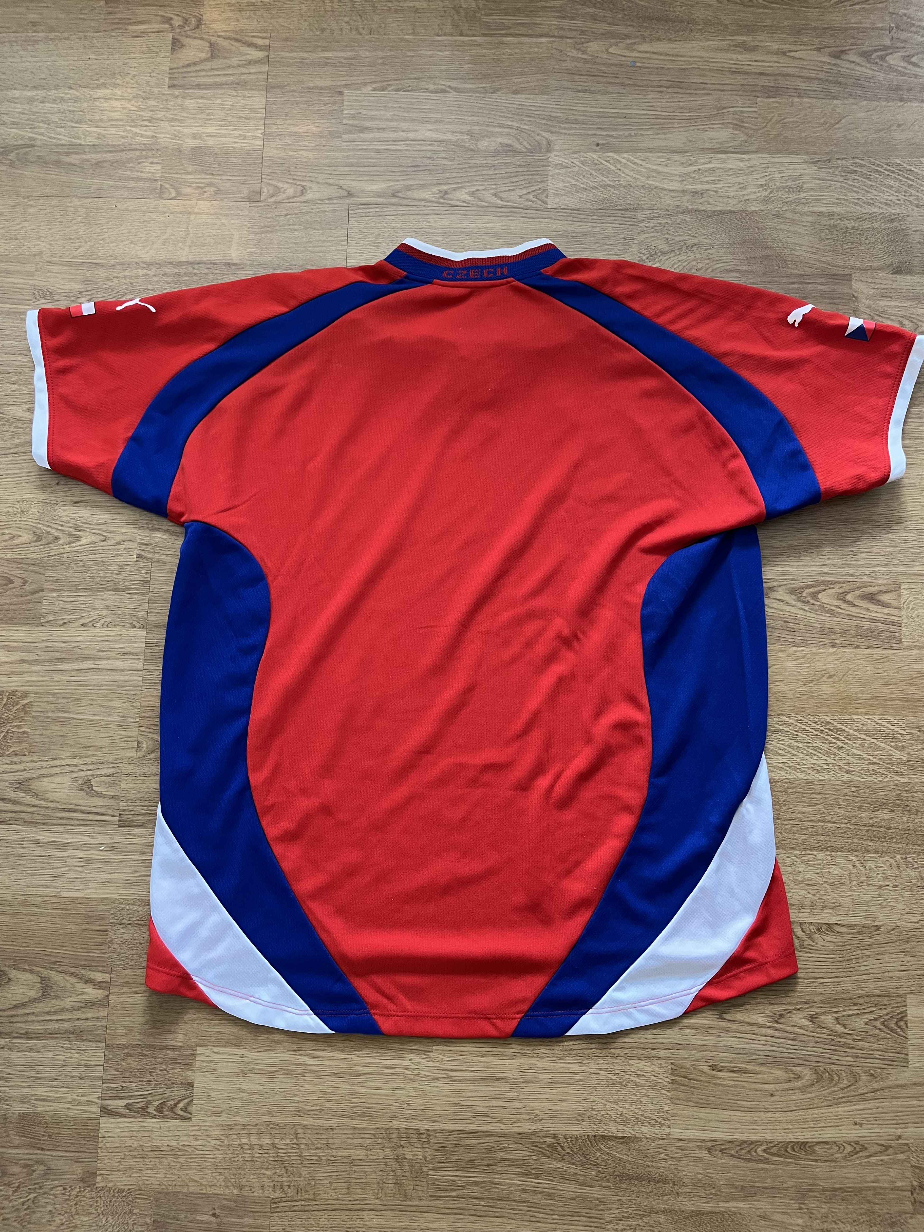 Puma Czech Republic puma vintage soccer jersey Size US L / EU 52-54 / 3 - 2 Thumbnail