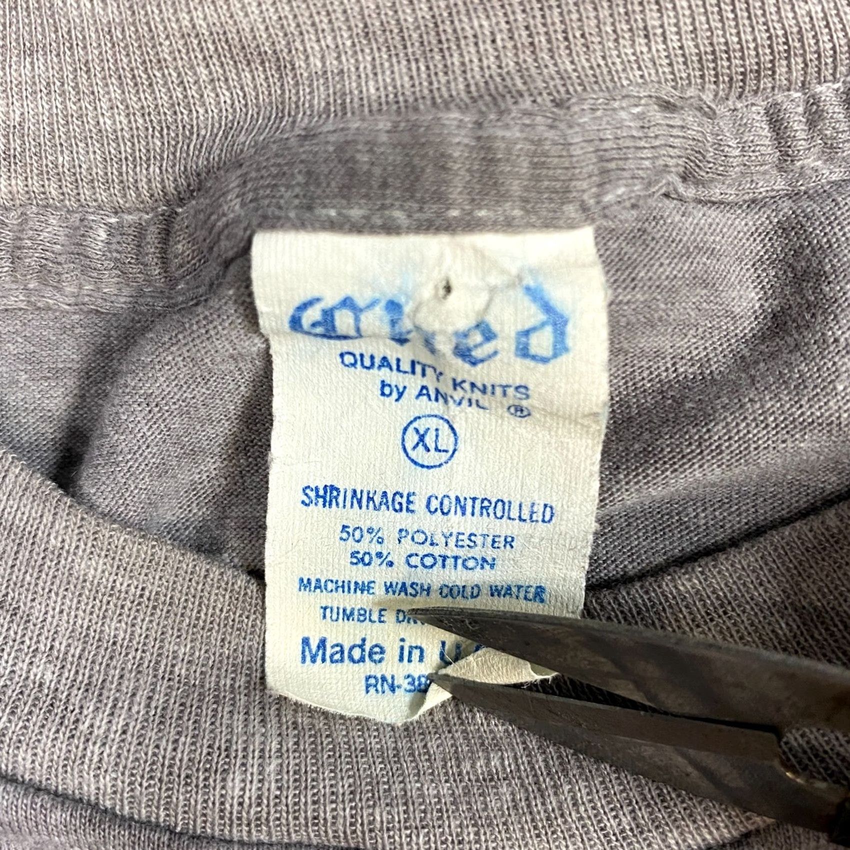 Vintage VINTAGE American Vintage Lake Erie Ohio Avalon T-shirt Unisex Adults Short Sleeve Crew Neck Gray M 80s USA Made Cotton Blend Shirt Mens Size US M / EU 48-50 / 2 - 2 Thumbnail
