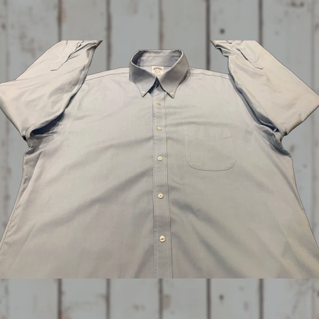 Brooks Brothers VINTAGE Brooks Brothers 1818 Regent Dress Shirt Men 16.5 Light Blue Cotton Button-Down Business Triggered Plaid Size 42R - 1 Thumbnail