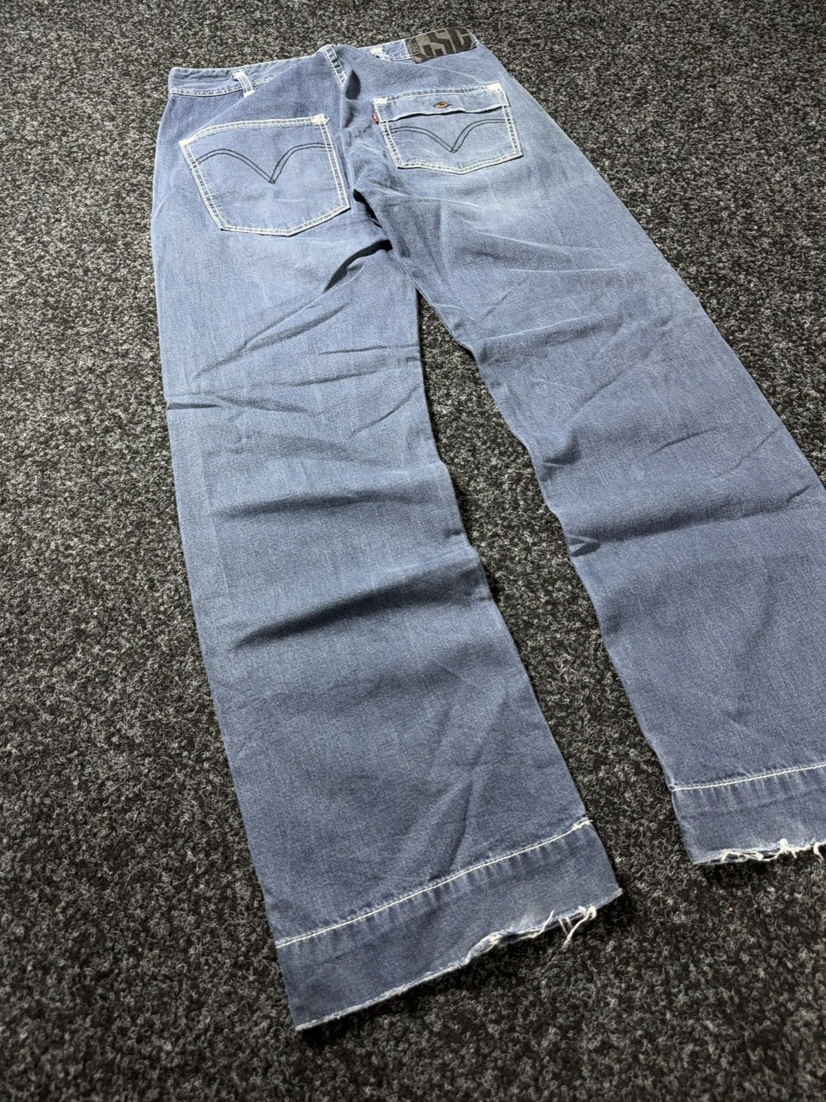 Levi's 00s Vintage Levi’s 880 Baggy Workwear Light Wash Denim Jeans Size US 31 - 12 Thumbnail