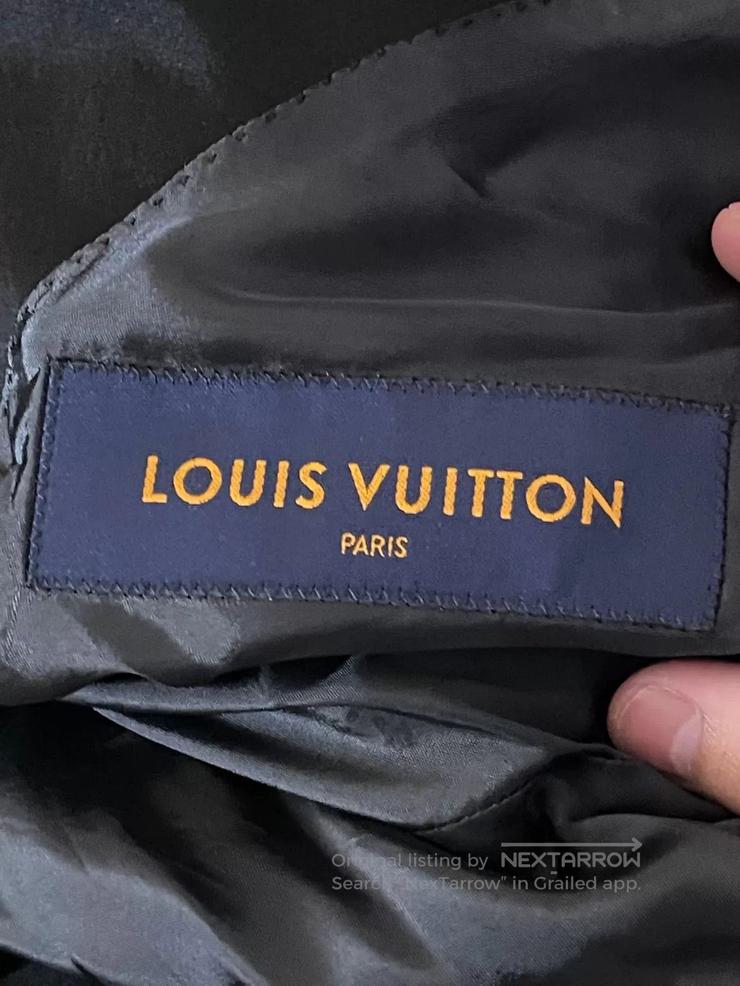 Louis Vuitton lv dark patterned suit jacket. Size US M / EU 48-50 / 2 - 4 Thumbnail
