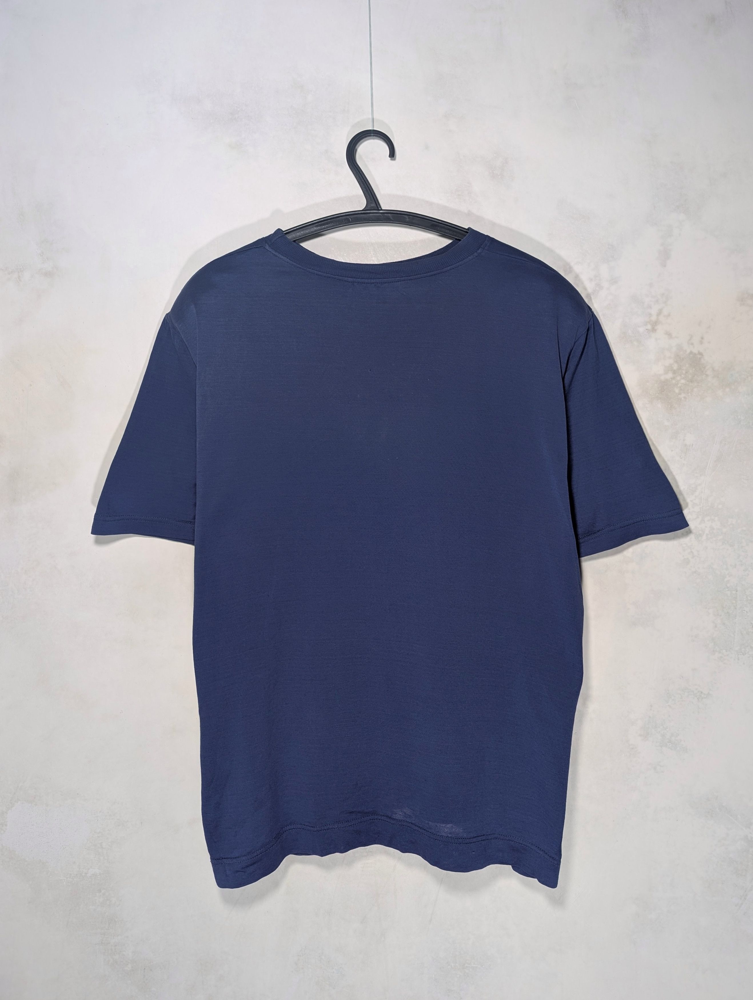 Celine Celine T-shirt With Shoulder Pads And Embroidered Pendant Size US M / EU 48-50 / 2 - 4 Thumbnail