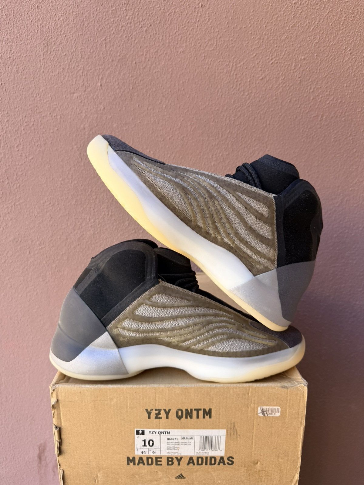 Yeezy adidas Yeezy Quantum Barium Men's Sneakers Size 10 Shoe Size US 10 / EU 43 - 6 Thumbnail