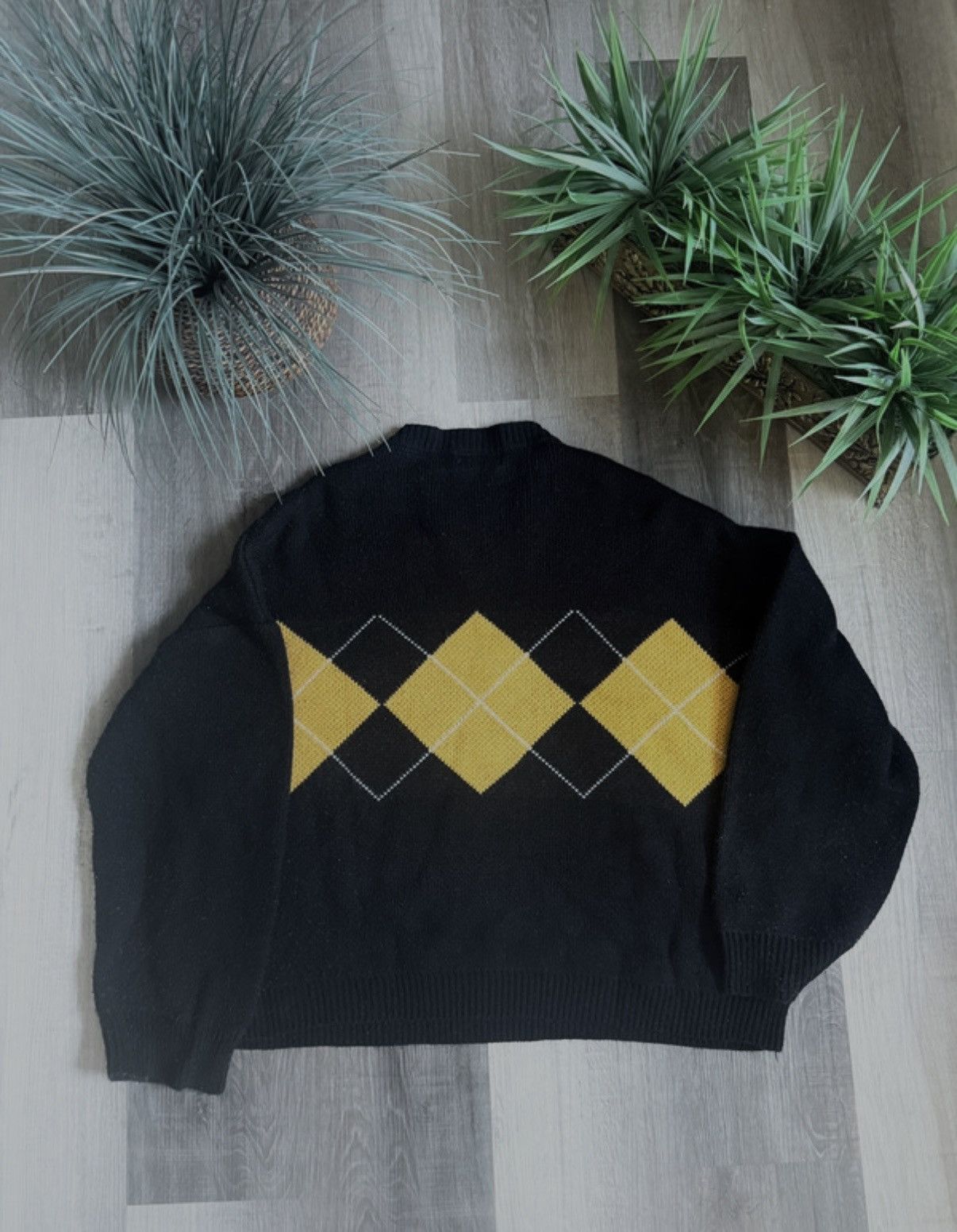 Vintage Vintage Argyle Knit Sweater Yellow Diamond Preppy Pullover Size US L / EU 52-54 / 3 - 3 Thumbnail