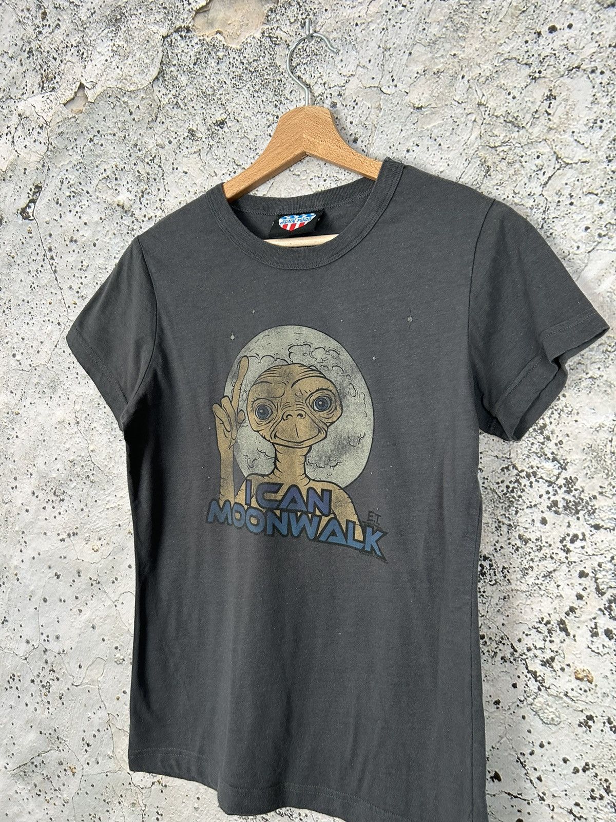 Vintage Vintage ET Movie Graphic Tee Made In USA 90s Rare Size US S / EU 44-46 / 1 - 2 Thumbnail