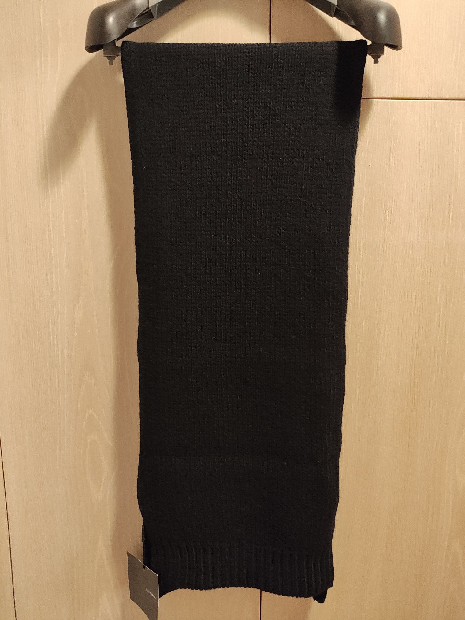 NWT Dolce & Gabbana Unisex Long Scarf