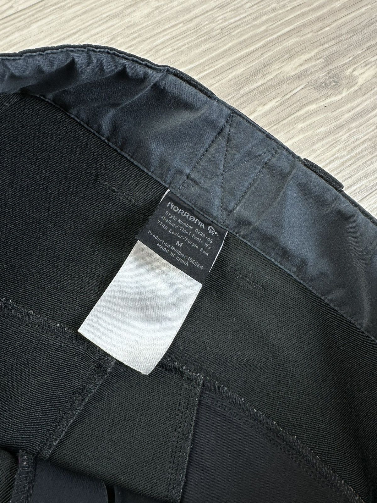 Norrona Norrona Svalbard Flex1 Outdoor Vintage Pants Size 27" / US 4 / IT 40 - 12 Thumbnail