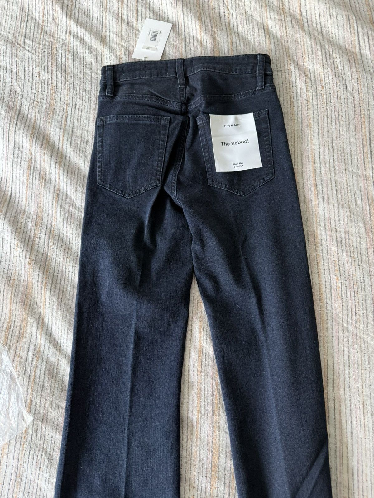 Frame FRAME The Reboot High Rise Boot Cut Jeans - Dark Indigo Size 27" / US 4 / IT 40 - 2 Thumbnail