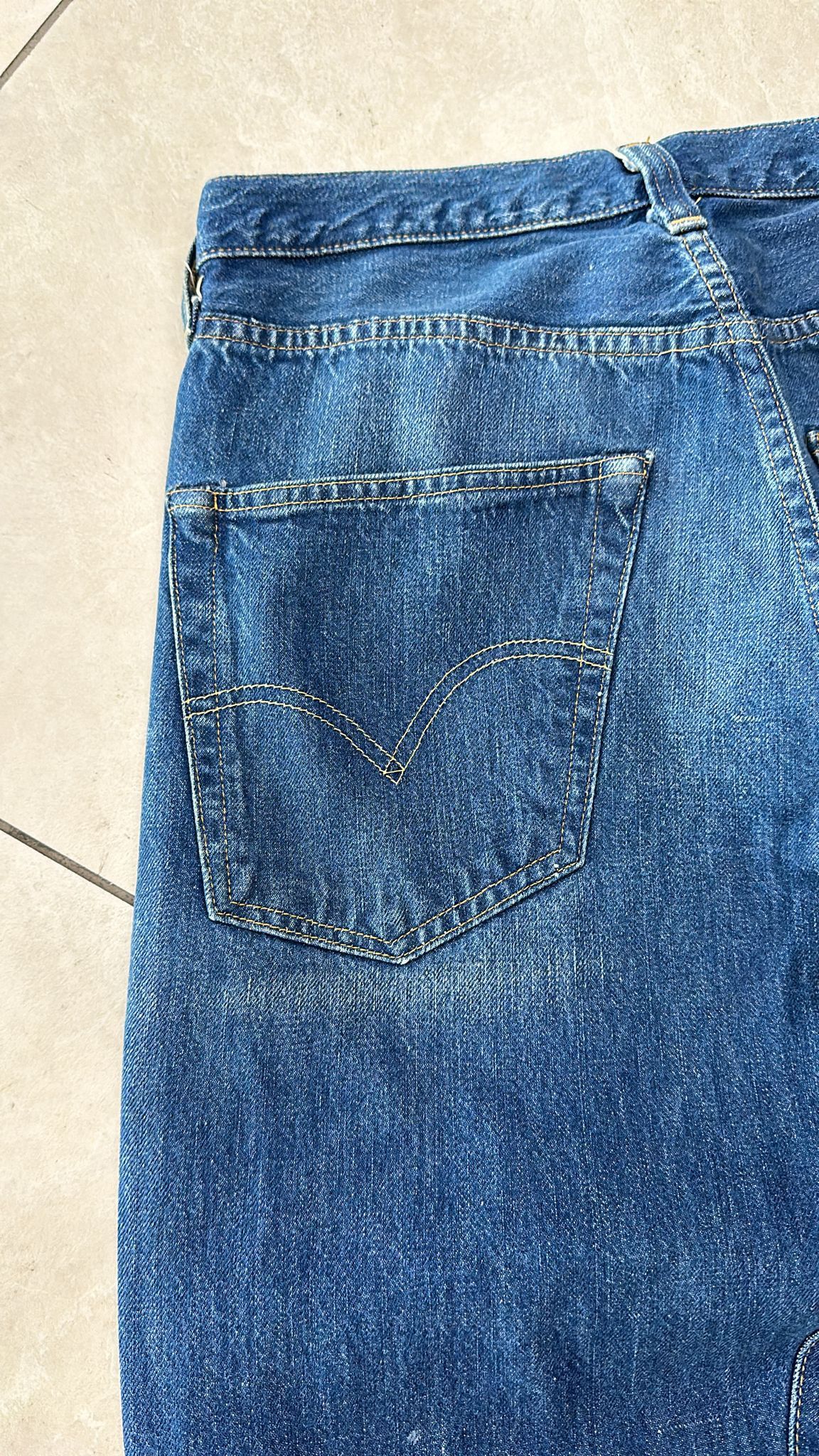 Levi's Vintage Clothing LVC Levi's Vintage Clothing 1947 501XX BigE Selvedge Jeans Size US 30 / EU 46 - 3 Thumbnail