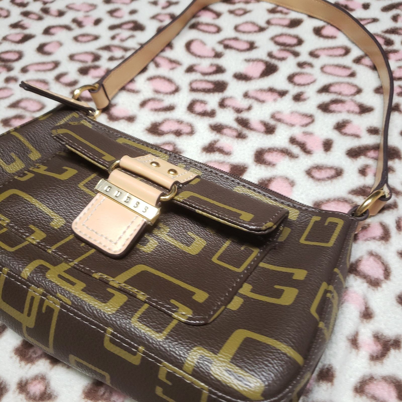 Guess Vintage y2k GUESS Mini Purse hand bag G Leather logo Size ONE SIZE - 3 Thumbnail