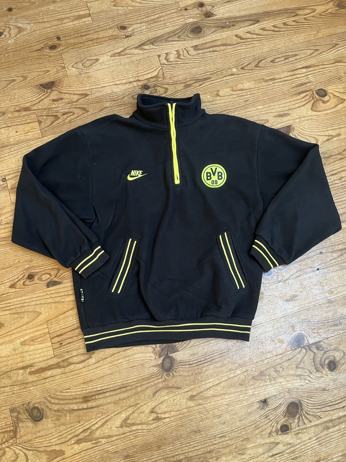 Nike × Vintage Borussia Dortmund Nike premier vintage polar fleece Size US M / EU 48-50 / 2 - 1 Thumbnail