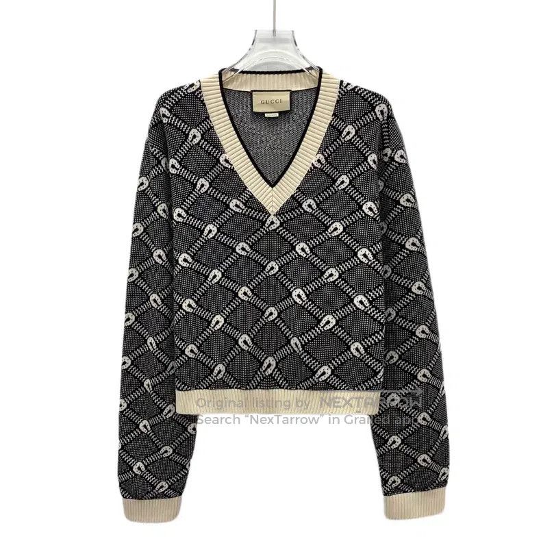 Gucci Gucci 22 black diamond plaid cotton V-neck long-sleeved kn Size US L / EU 52-54 / 3 - 1 Thumbnail