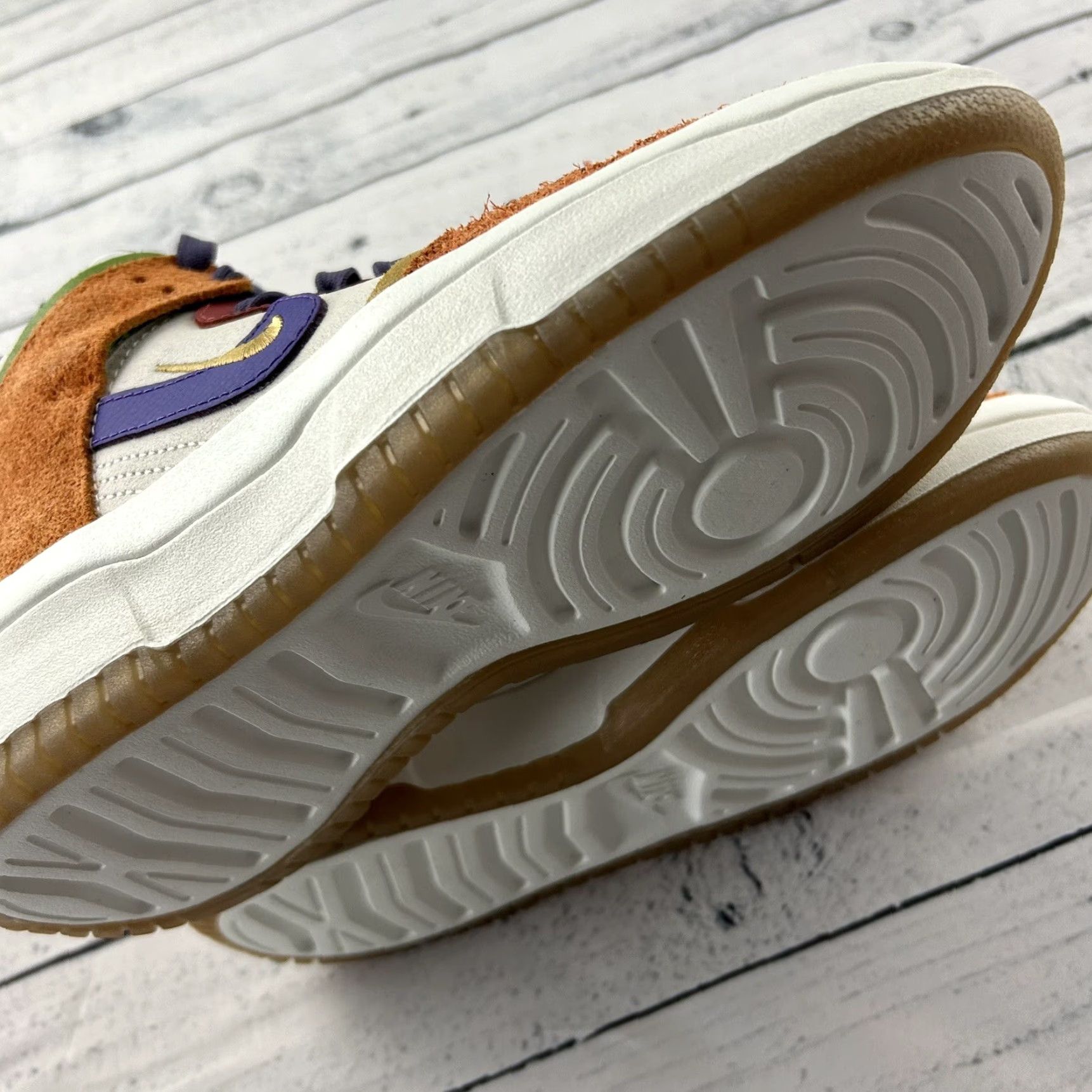Nike Nike Dunk HI Up PRM White Canyon Purple Orange DQ5012-133 Women's 5.5 Basketball Sneakers, Nike Dunk, High Top, Orange Size US 5.5 / IT 35.5 - 3 Thumbnail