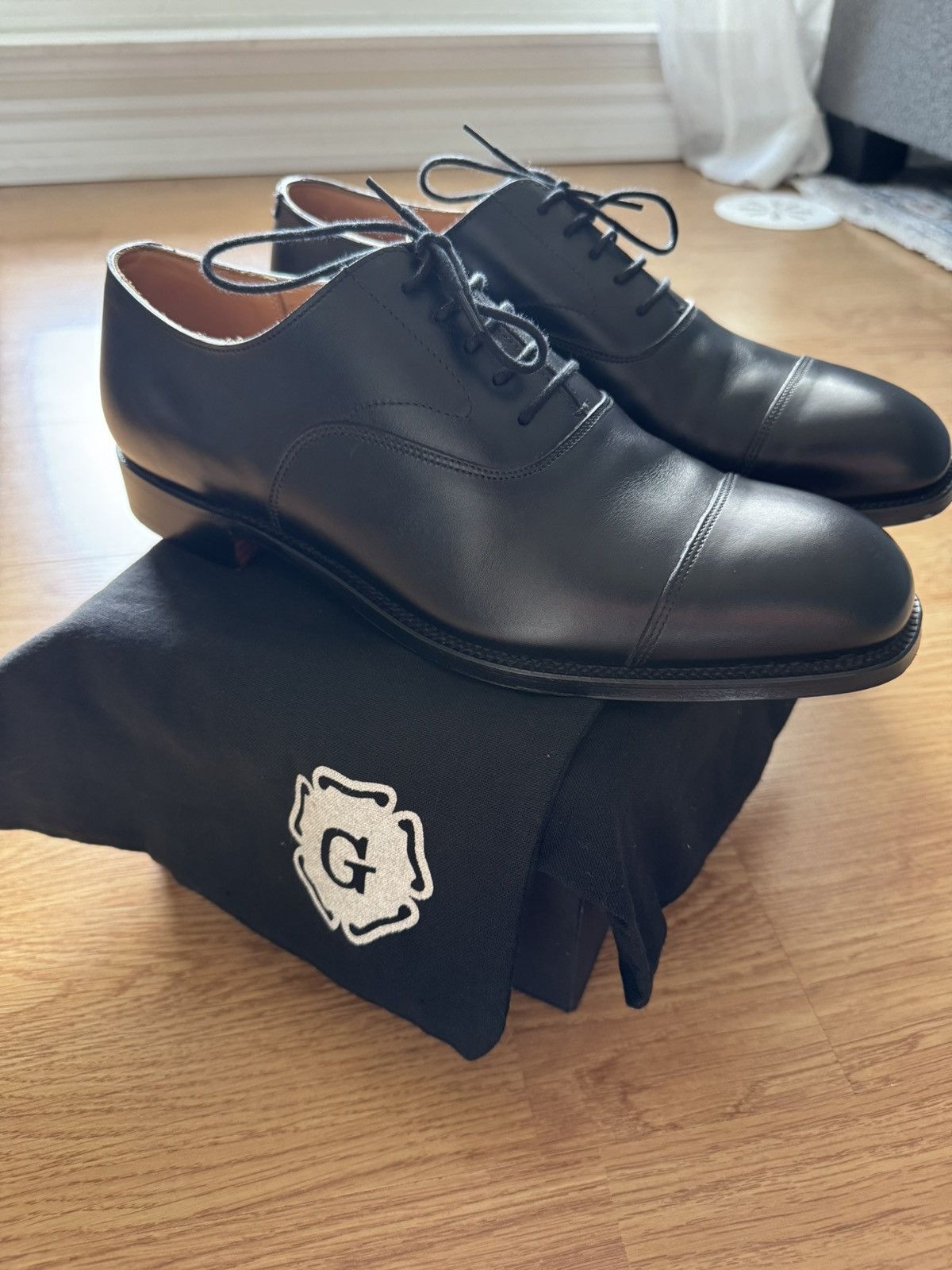 Grenson Grenson Cambridge - Black Cap toe Oxford -8.5uk(9.5us) Size US 8.5 / EU 41-42 - 2 Thumbnail