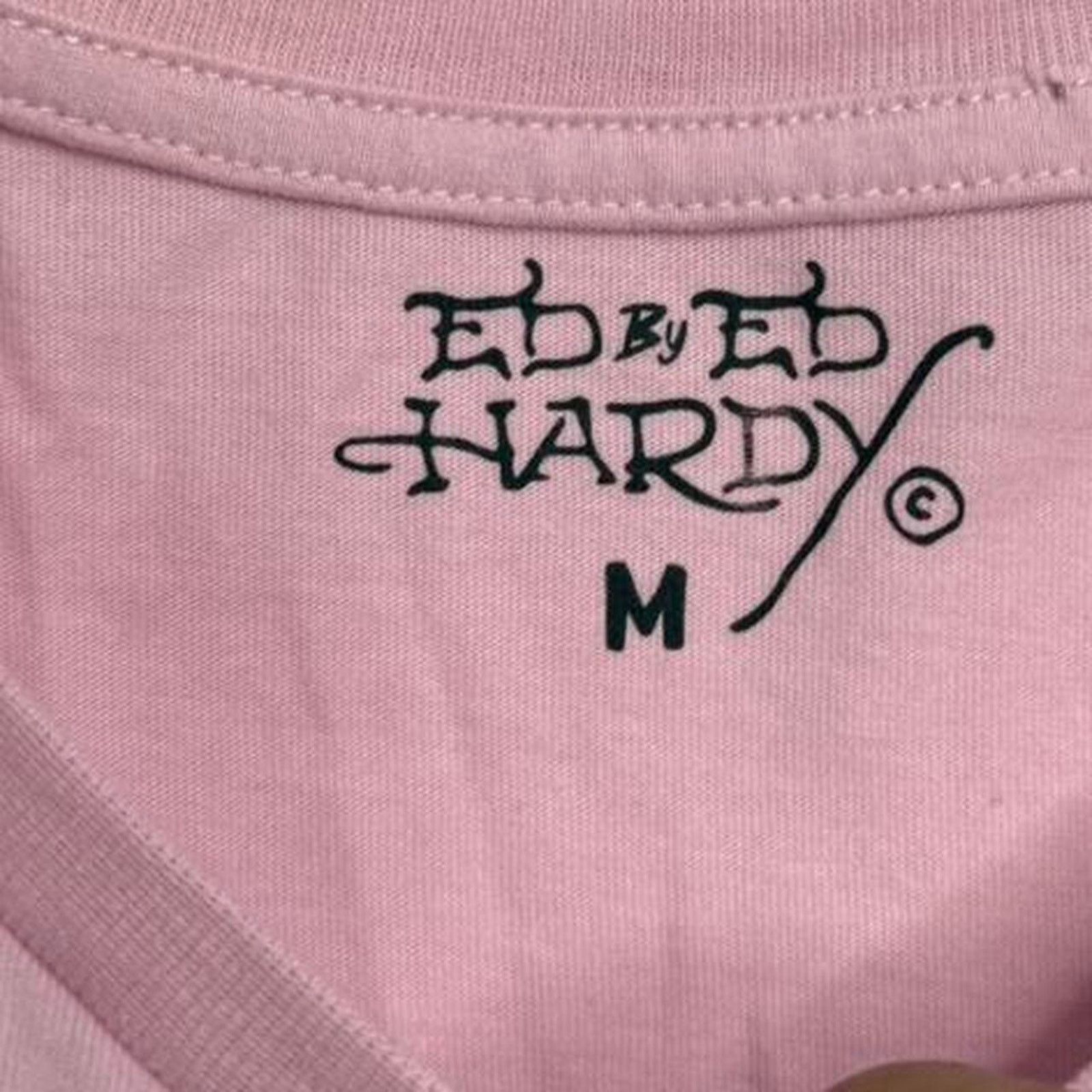 Ed Hardy Ed Hardy pink baby tee graphic design Size M alternative Size M / US 6-8 / IT 42-44 - 4 Thumbnail
