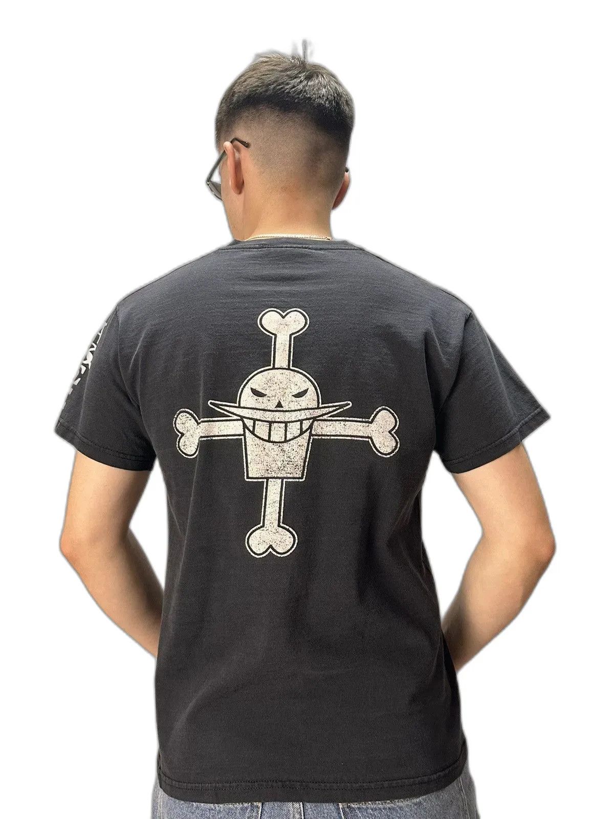 Band Tees Vintage One Pice 90s Tee Bootleg Anime T-shirt Size US M / EU 48-50 / 2 - 1 Thumbnail