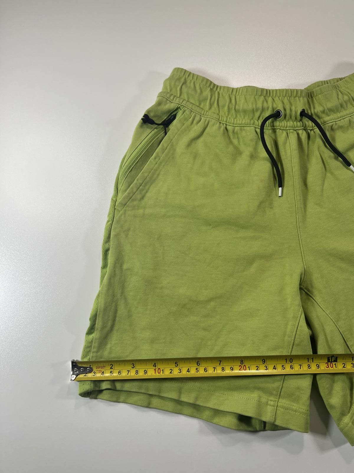 Nike Nike Green Cotton Casual Shorts Size Small Size US 30 / EU 46 - 6 Thumbnail
