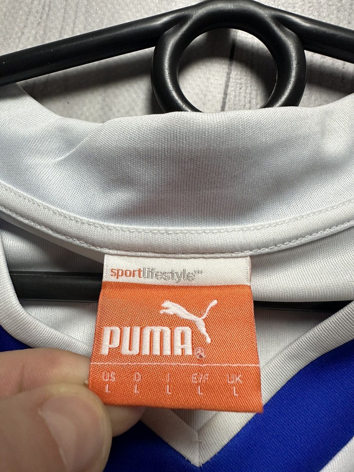 Puma × Vintage Vintage puma Reading soccer jersey size L striped Size US L / EU 52-54 / 3 - 7 Thumbnail