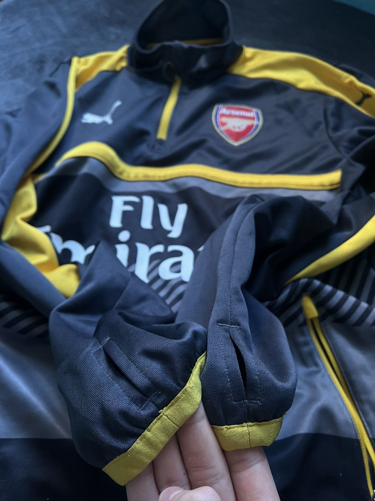 Puma × Vintage 2016-17 Arsenal training Sweatshirt Track Jacket Size US M / EU 48-50 / 2 - 4 Thumbnail