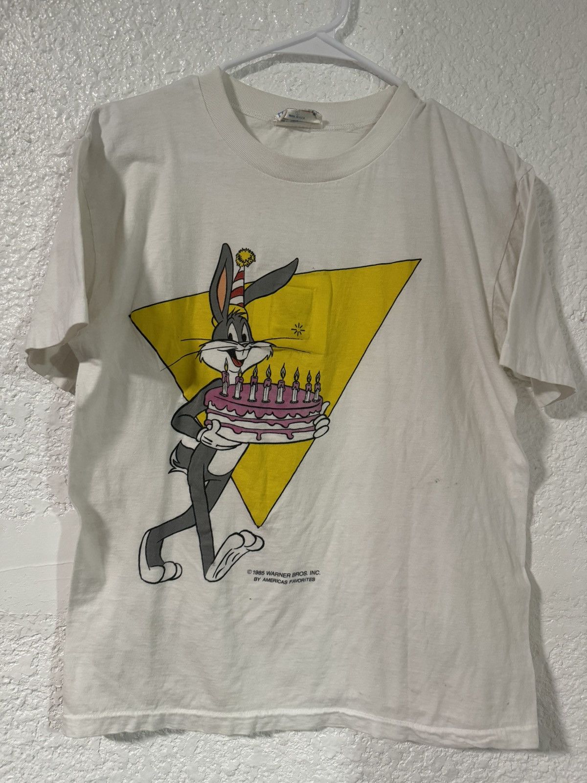 Vintage Vintage 1985 Looney Tunes Bugs Bunny Shirt Size L (Rare) Size M / US 6-8 / IT 42-44 - 1 Thumbnail