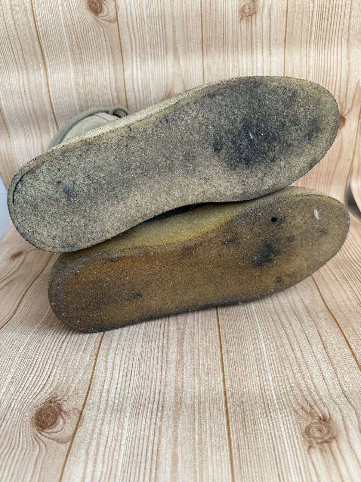 Yeezy Crepe suede boots Size US 10 / EU 43 - 16 Thumbnail