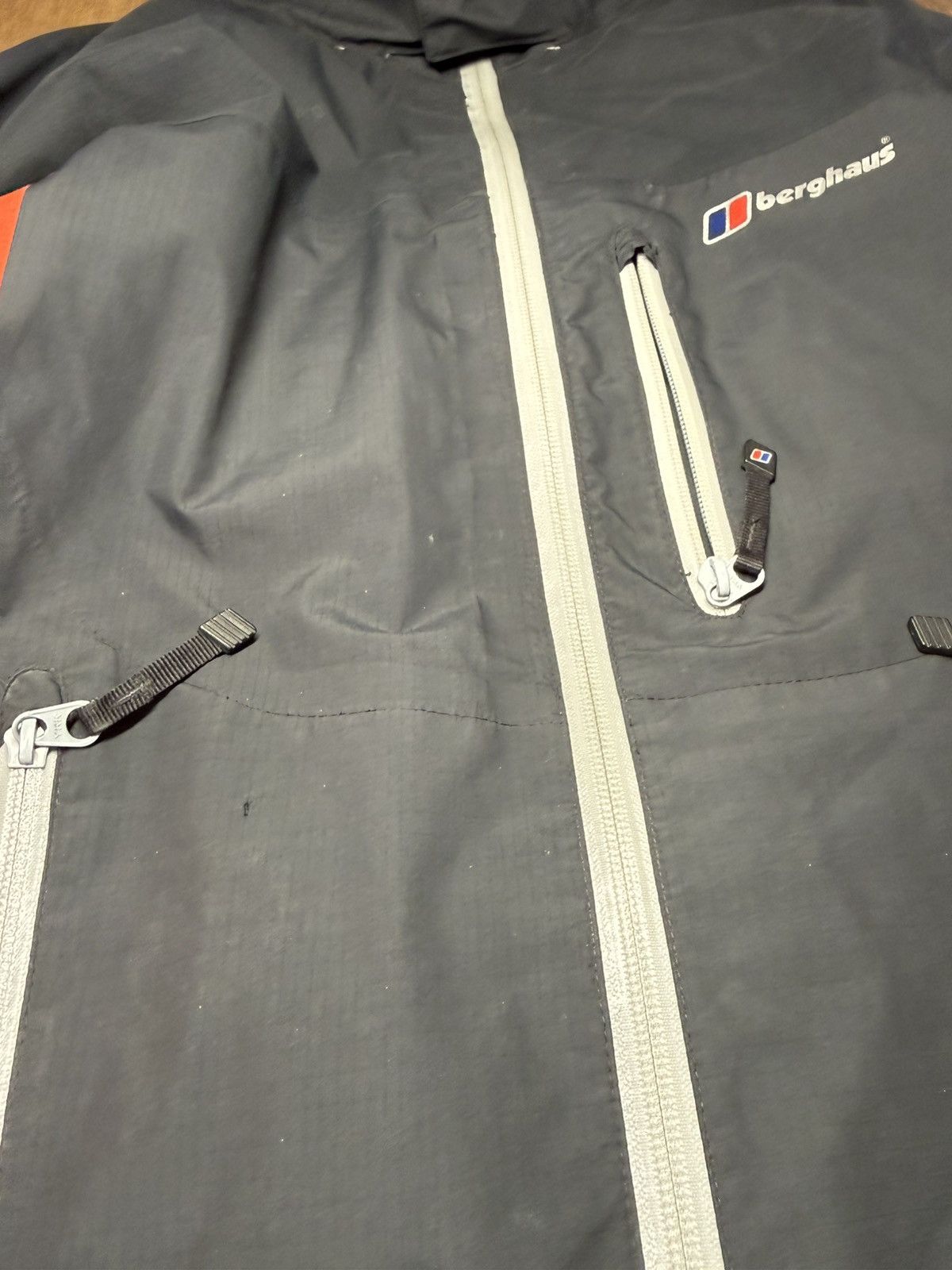 Berghaus Berghaus Gore-Tex Pro Jacket S Size Men Orange-black Outdoor Size US S / EU 44-46 / 1 - 11 Thumbnail