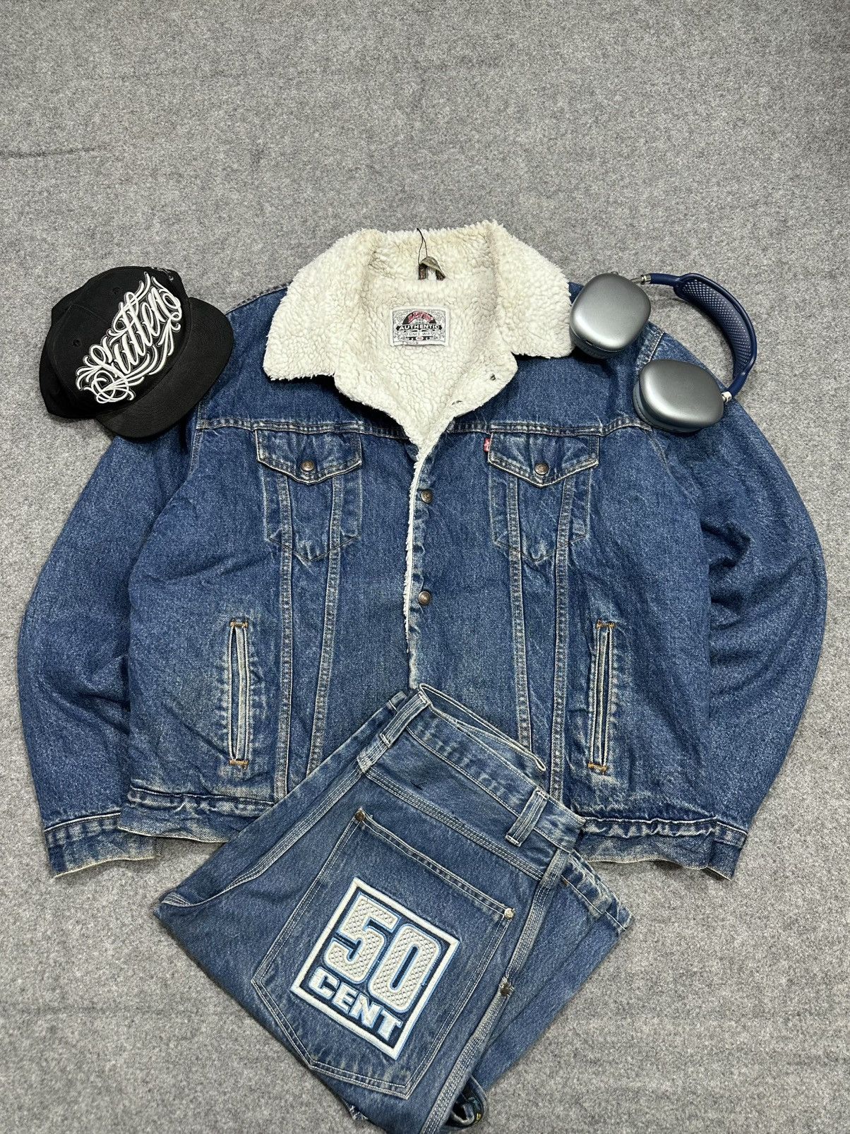 Levi's Vintage Clothing Crazy Vintage 1990’s Levis Denim Jacket (Made in USA🇺🇸) Size US XL / EU 56 / 4 - 1 Thumbnail