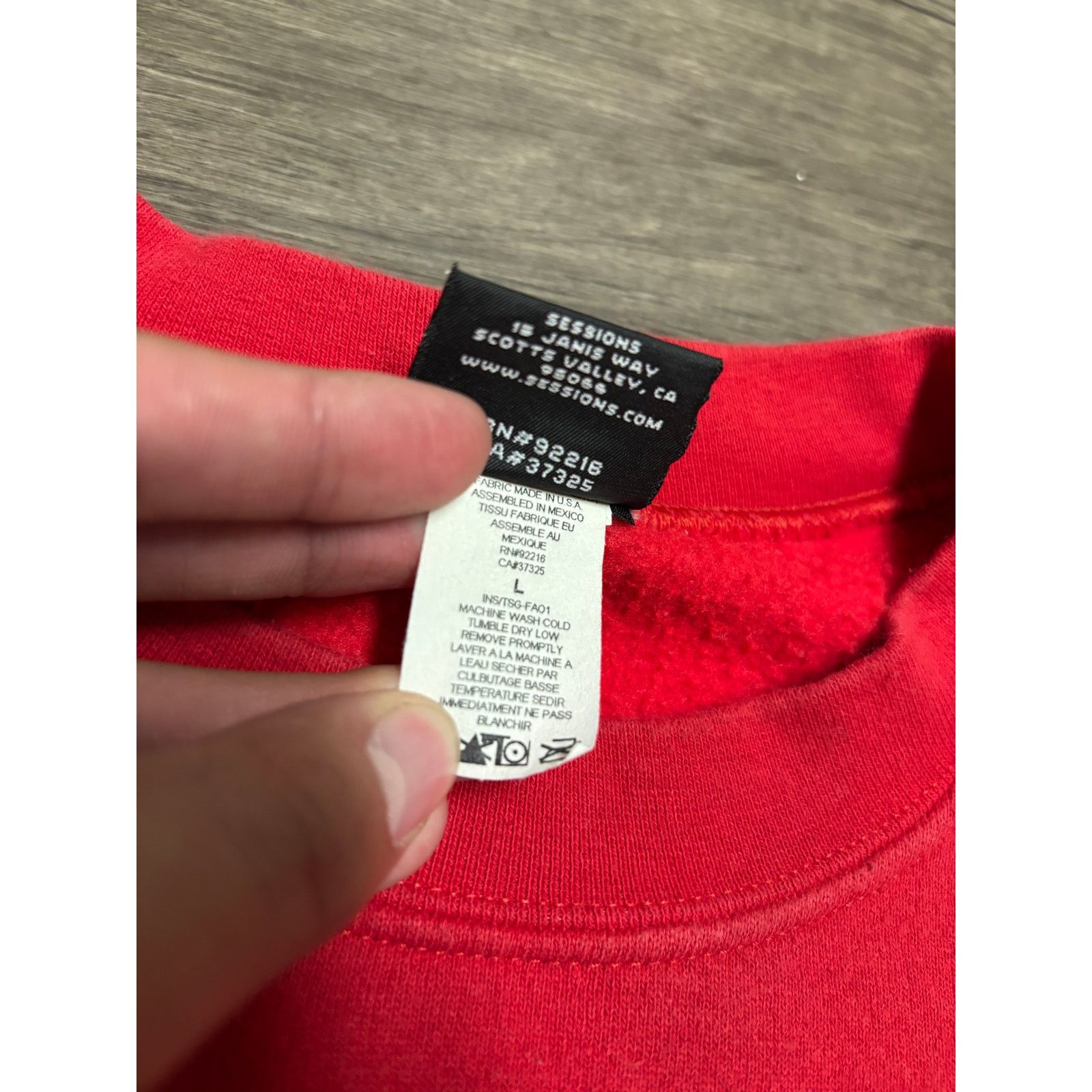 Sessions × Vintage Vintage Sessions Skate Red Sweatshirt Sz L Size US L / EU 52-54 / 3 - 4 Thumbnail