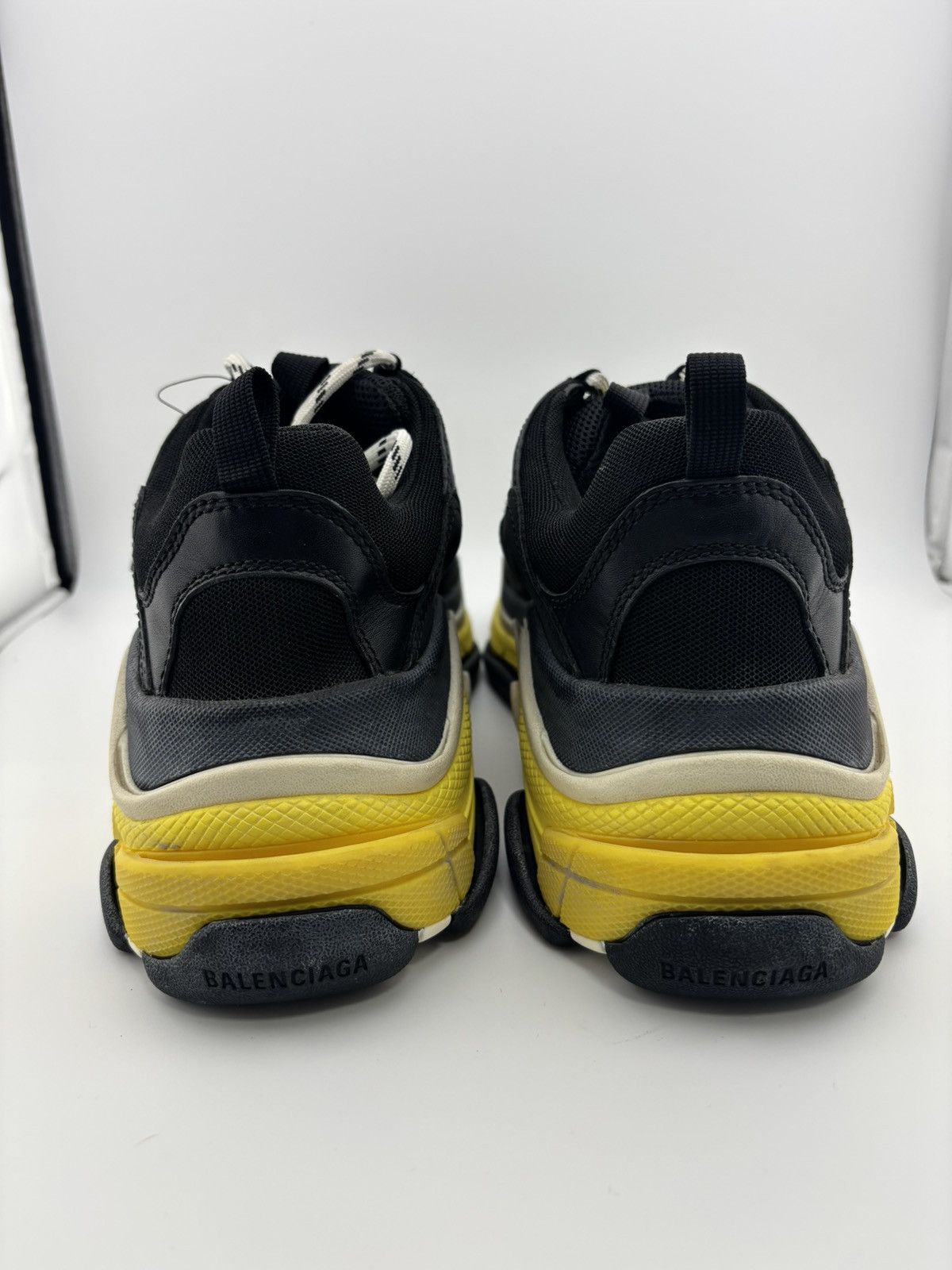 Balenciaga BALENCIAGA TRIPLE S SIZE 41 - 11W - 8M Size US 8.5 / EU 41-42 - 7 Thumbnail